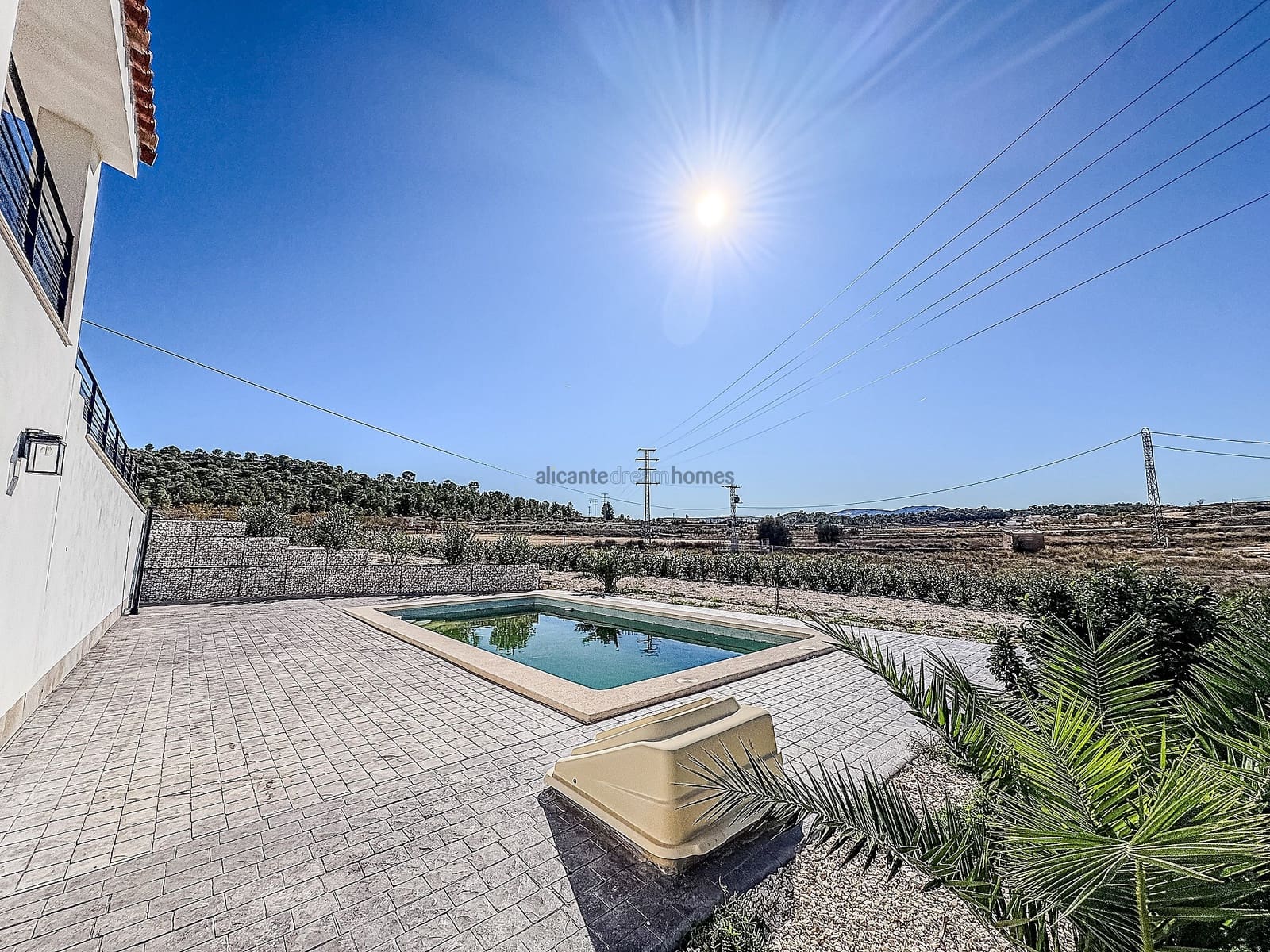 5 sypialnia Willa na sprzedaż w Pinoso z basenem - 409 995 € (Ref: 9344310)