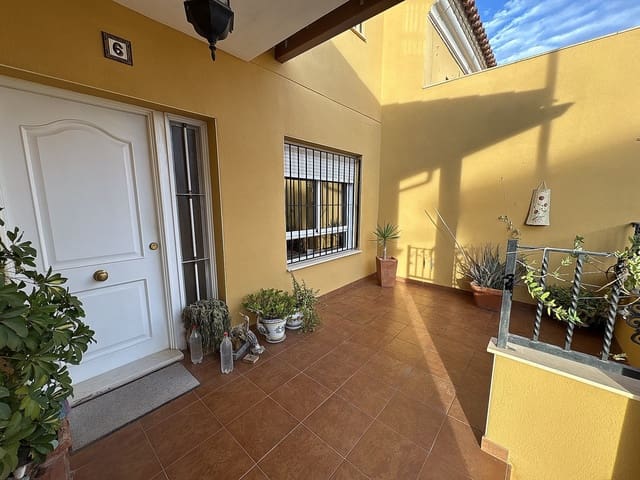 5 soveværelse Lejlighed til salg i La Romana med garage - € 195.000 (Ref: 9344311)