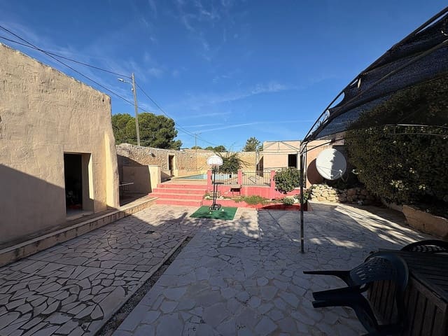 6 slaapkamer Huis te koop in Monóvar / Monóver met zwembad garage - € 179.995 (Ref: 9346741)