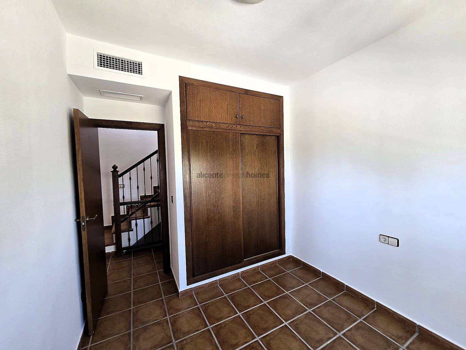 3 soverom Bungalow til salgs i Algorfa med svømmebasseng - € 230 000 (Ref: 9348946)