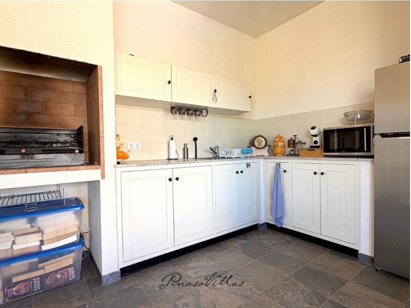 4 bedroom Villa for sale in Pinoso with pool garage - € 549,000 (Ref: 9353118)