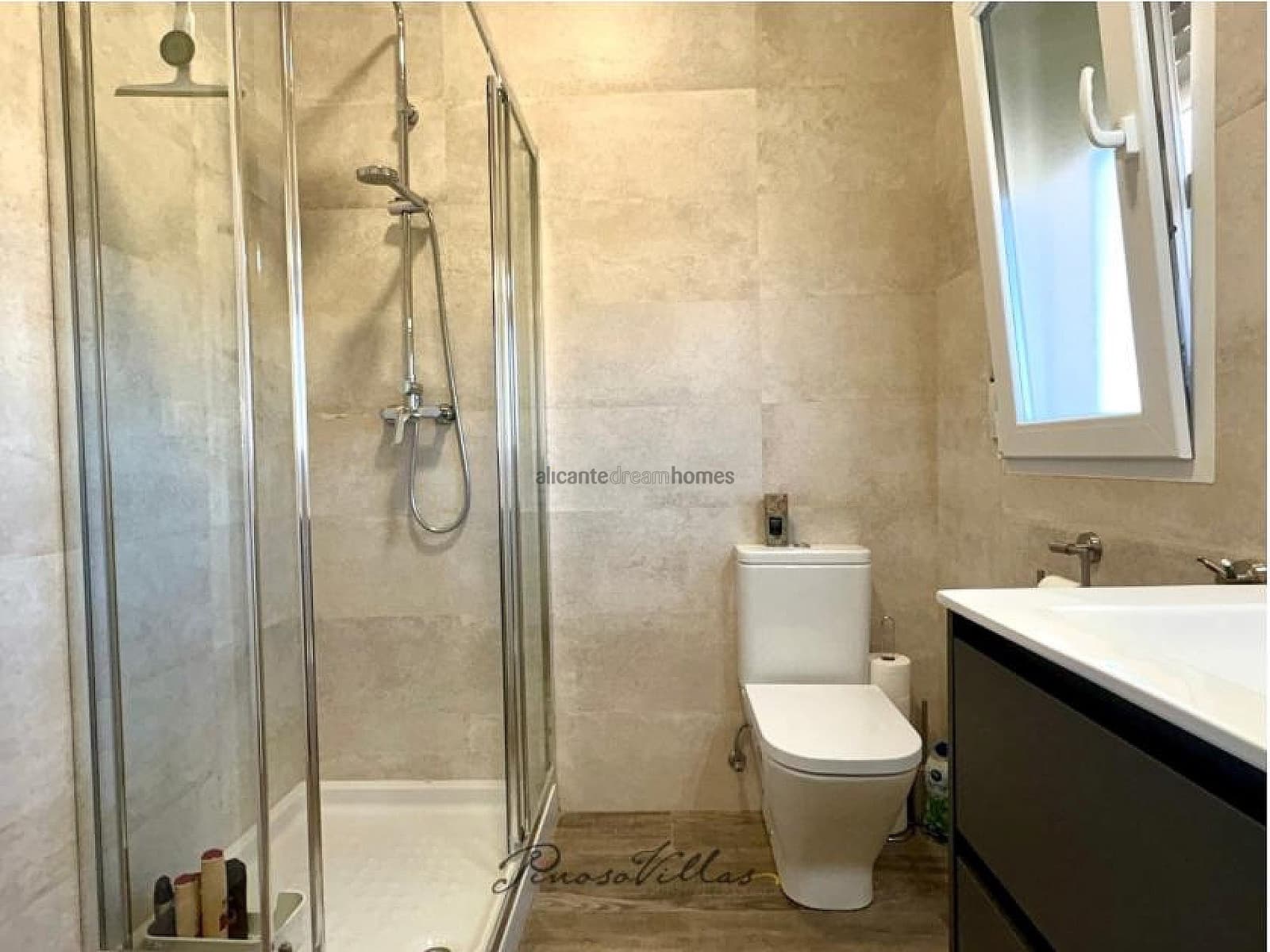 4 bedroom Villa for sale in Pinoso with pool garage - € 549,000 (Ref: 9353118)