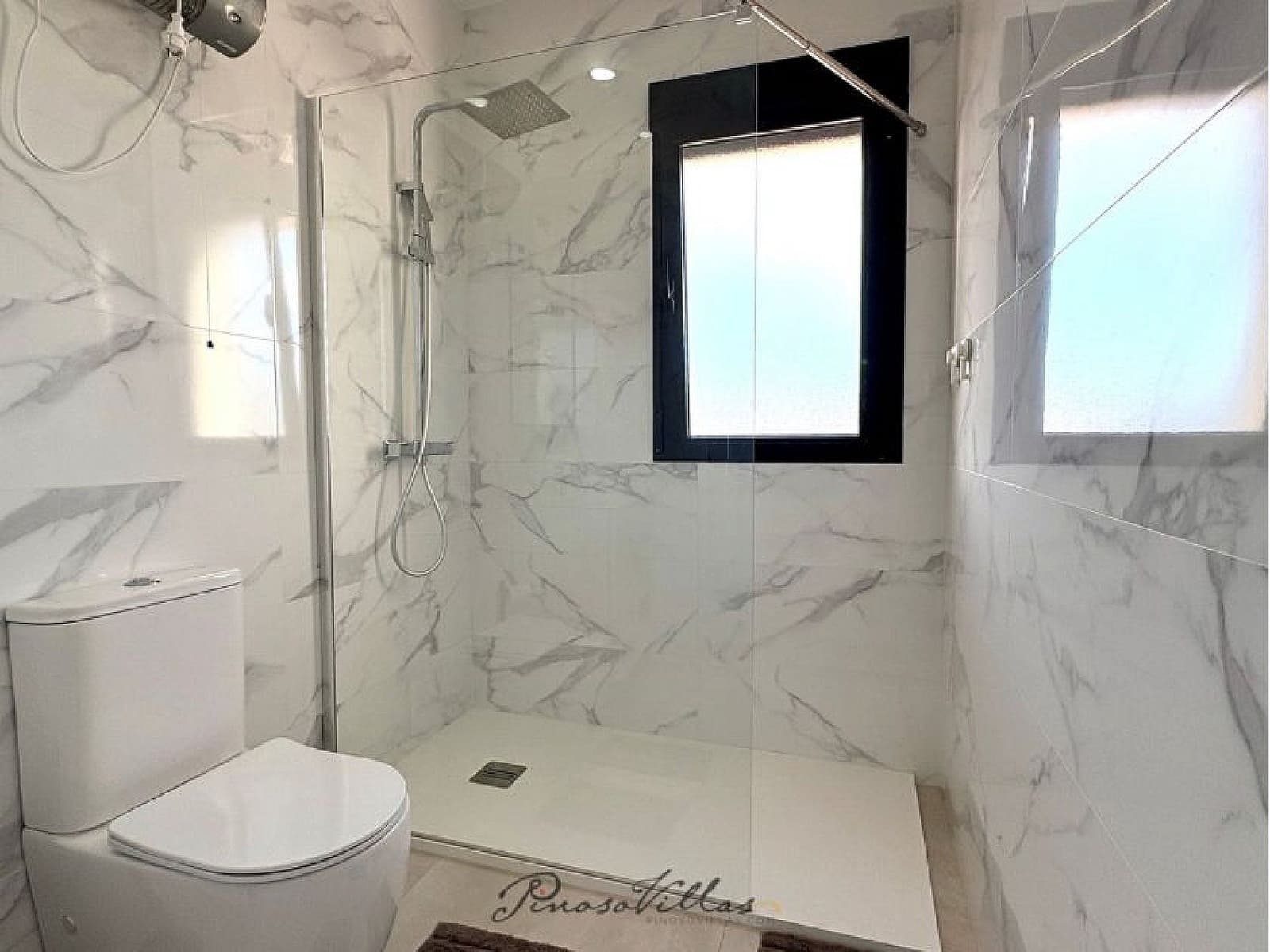 4 bedroom Villa for sale in Pinoso with pool - € 449,950 (Ref: 9371676)