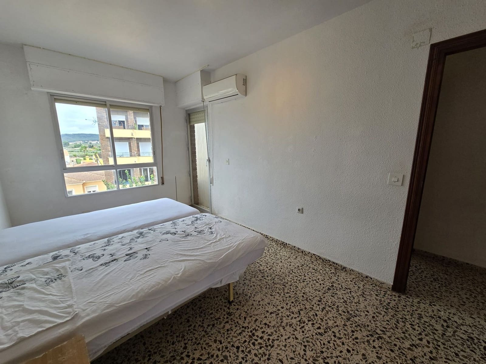 4 soveværelse Lejlighed til salg i Salinas med garage - € 89.995 (Ref: 9371678)