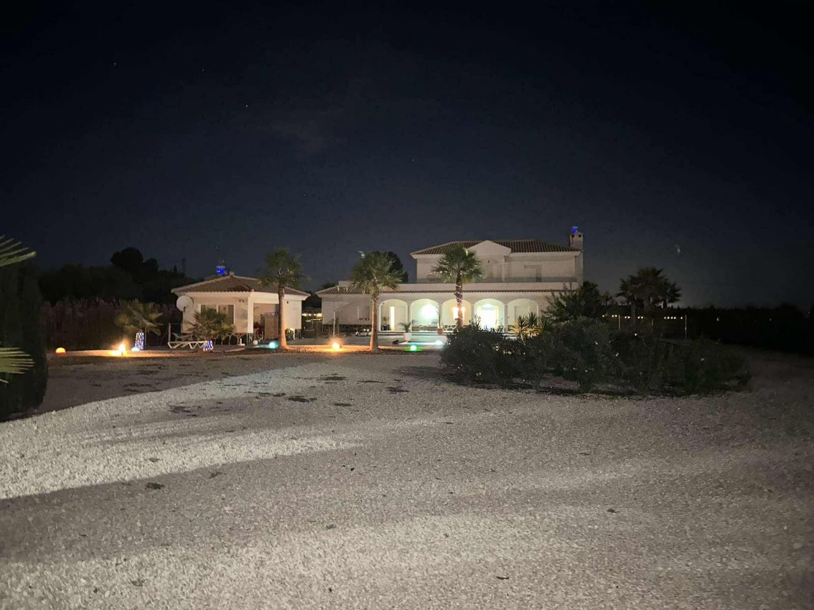 5 soverom Villa til salgs i Sax - € 495 000 (Ref: 9371679)