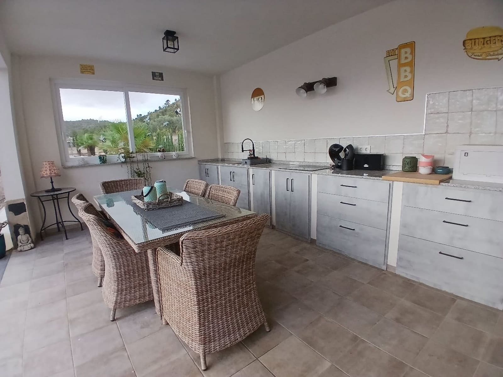 5 soverom Villa til salgs i Sax - € 495 000 (Ref: 9371679)