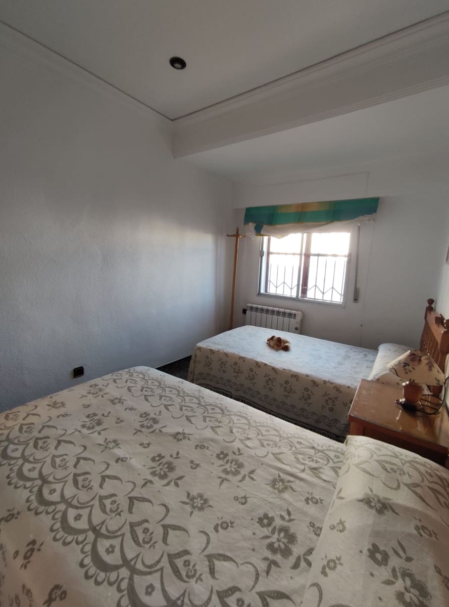 5 soverom Hus til salgs i Hondon de las Nieves med garasje - € 259 995 (Ref: 9371684)