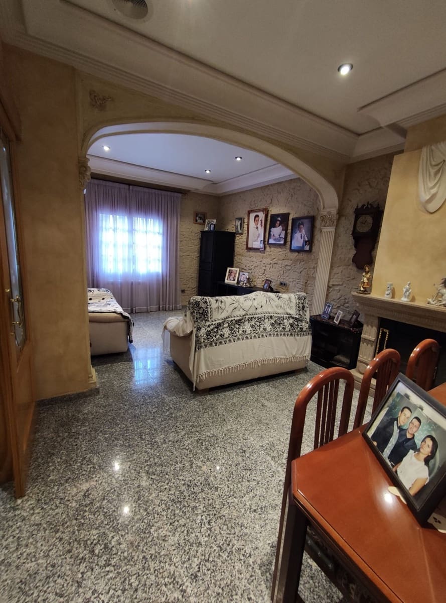 5 soverom Hus til salgs i Hondon de las Nieves med garasje - € 259 995 (Ref: 9371684)