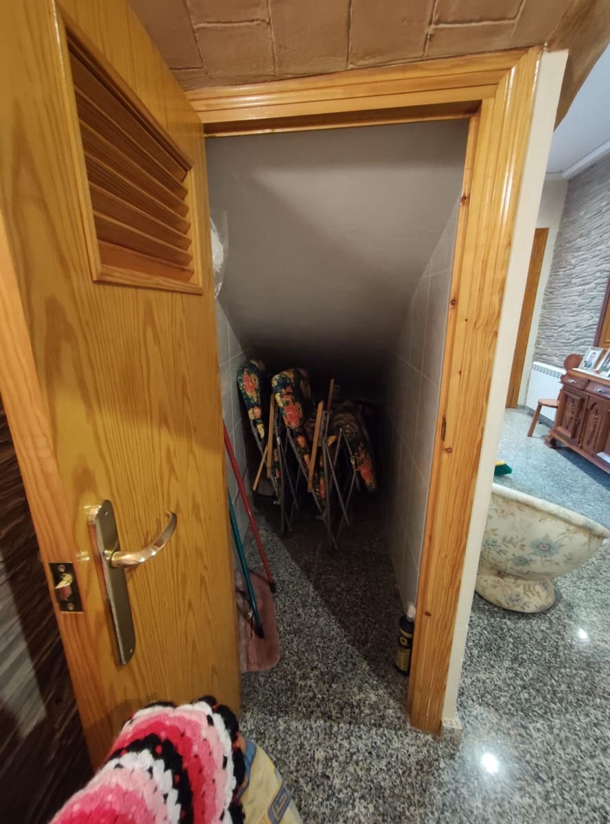 5 soverom Hus til salgs i Hondon de las Nieves med garasje - € 259 995 (Ref: 9371684)