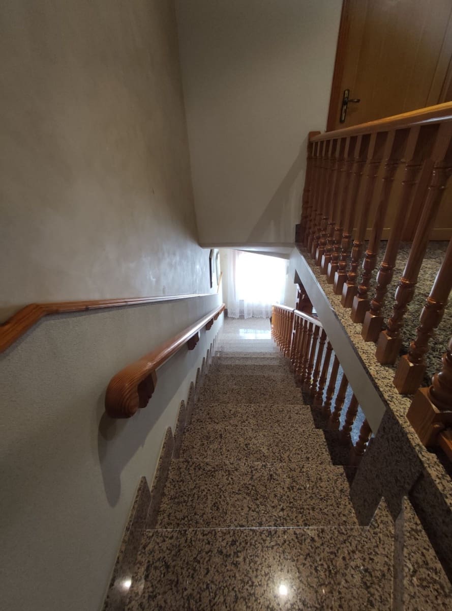 5 soverom Hus til salgs i Hondon de las Nieves med garasje - € 259 995 (Ref: 9371684)