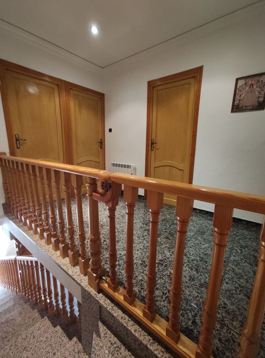 5 soverom Hus til salgs i Hondon de las Nieves med garasje - € 259 995 (Ref: 9371684)