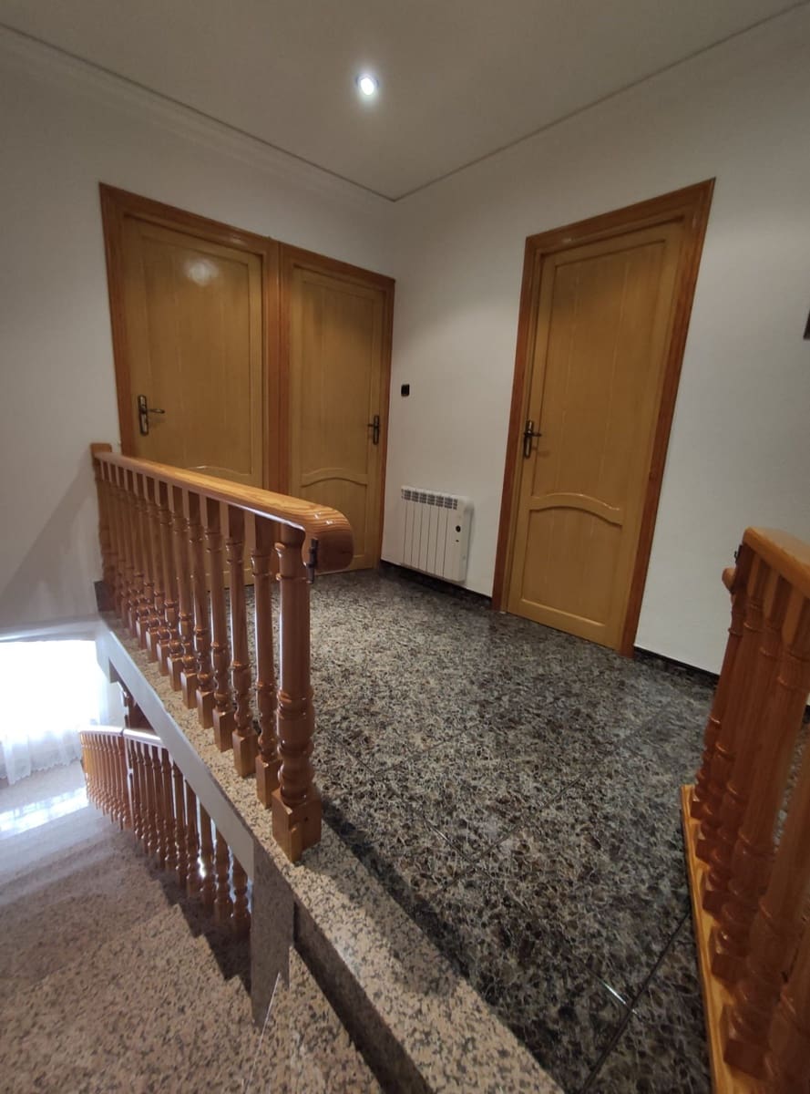 5 soverom Hus til salgs i Hondon de las Nieves med garasje - € 259 995 (Ref: 9371684)