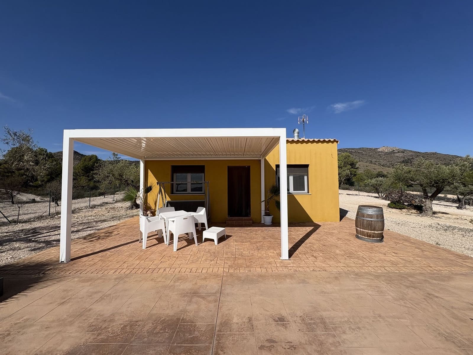 2 quarto Quinta/Casa Rural para venda em Sax - 199 995 € (Ref: 9371702)