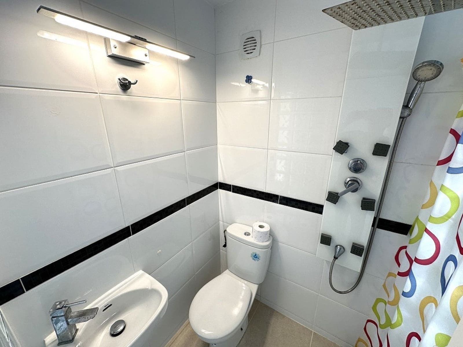 3 makuuhuone Huvila myytävänä paikassa Ciudad Quesada mukana uima-altaan - 549 950 € (Ref: 9382299)