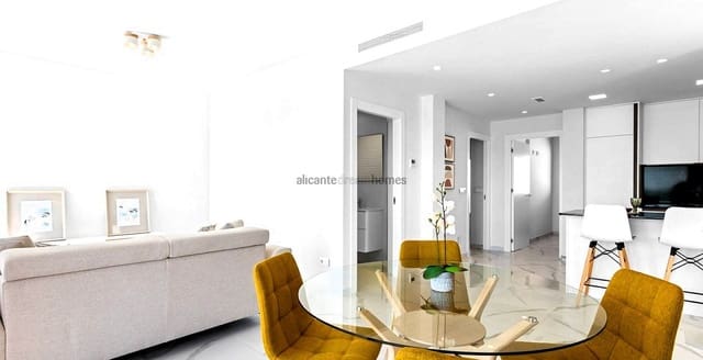 2 makuuhuone Huvila myytävänä paikassa San Miguel de Salinas mukana uima-altaan - 375 000 € (Ref: 9382301)