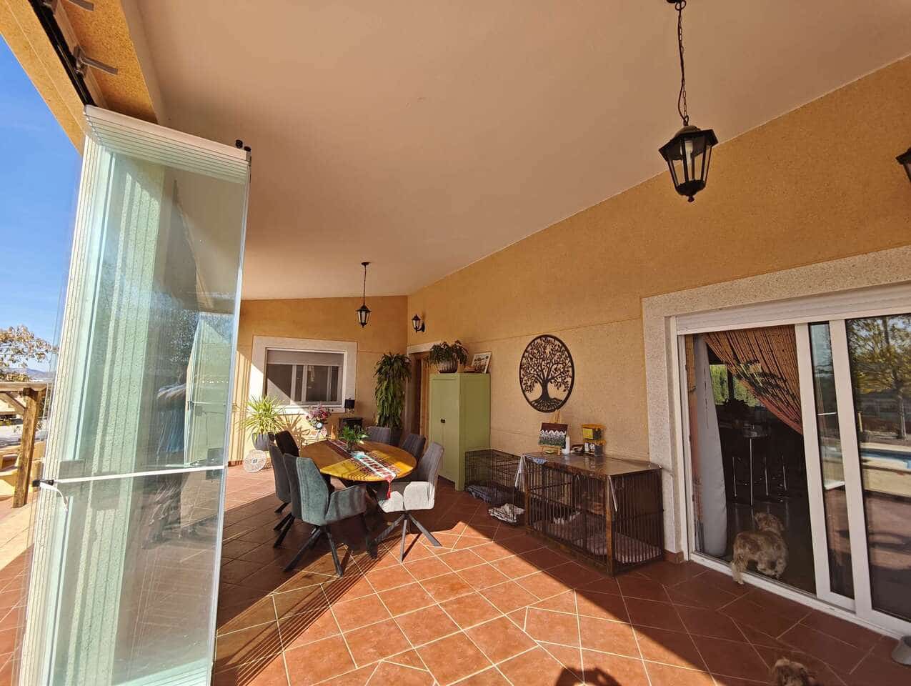 3 soverom Villa til salgs i Sax - € 399 995 (Ref: 9385084)