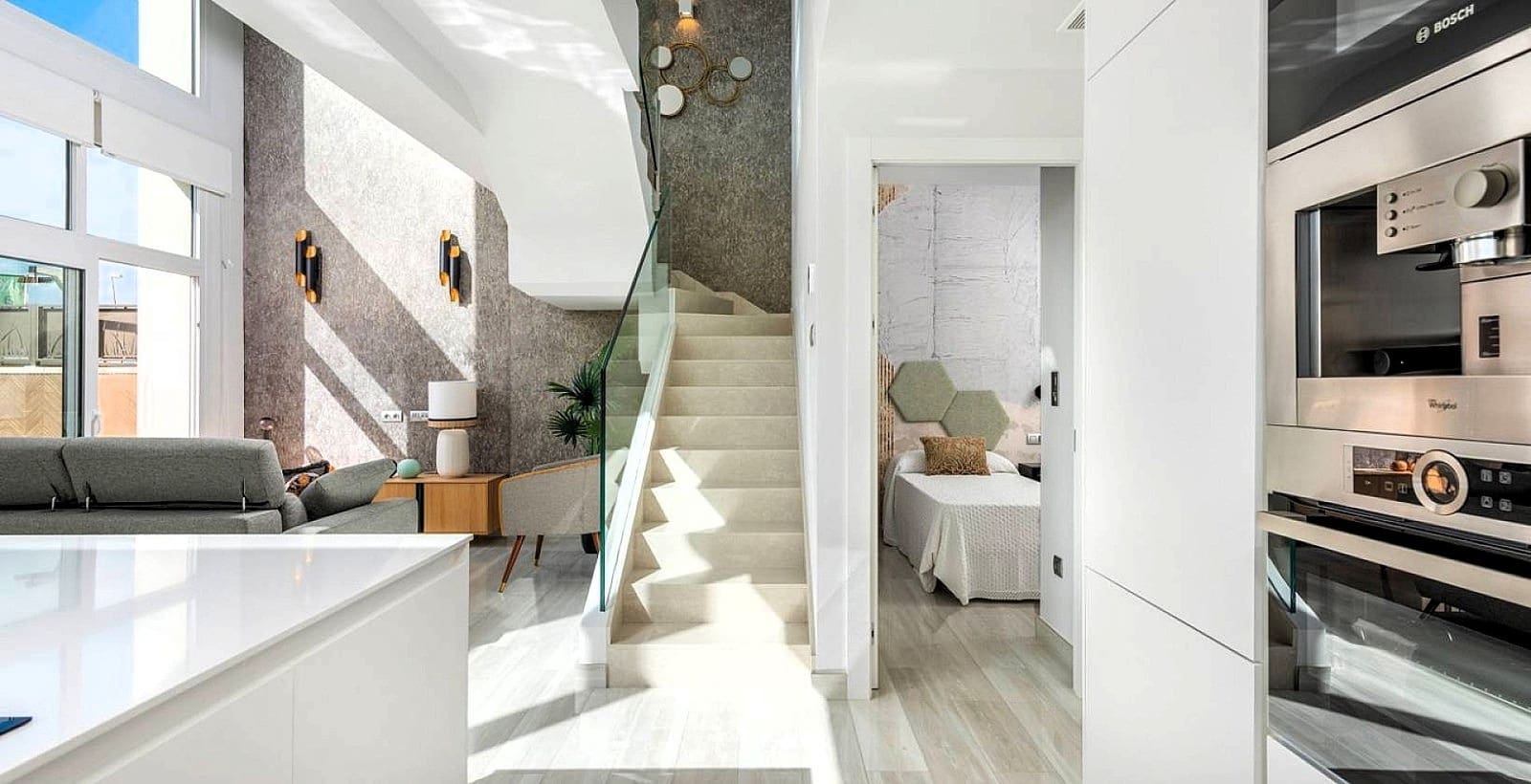 5 bedroom Villa for sale in Los Montesinos with pool garage - € 780,000 (Ref: 9385087)