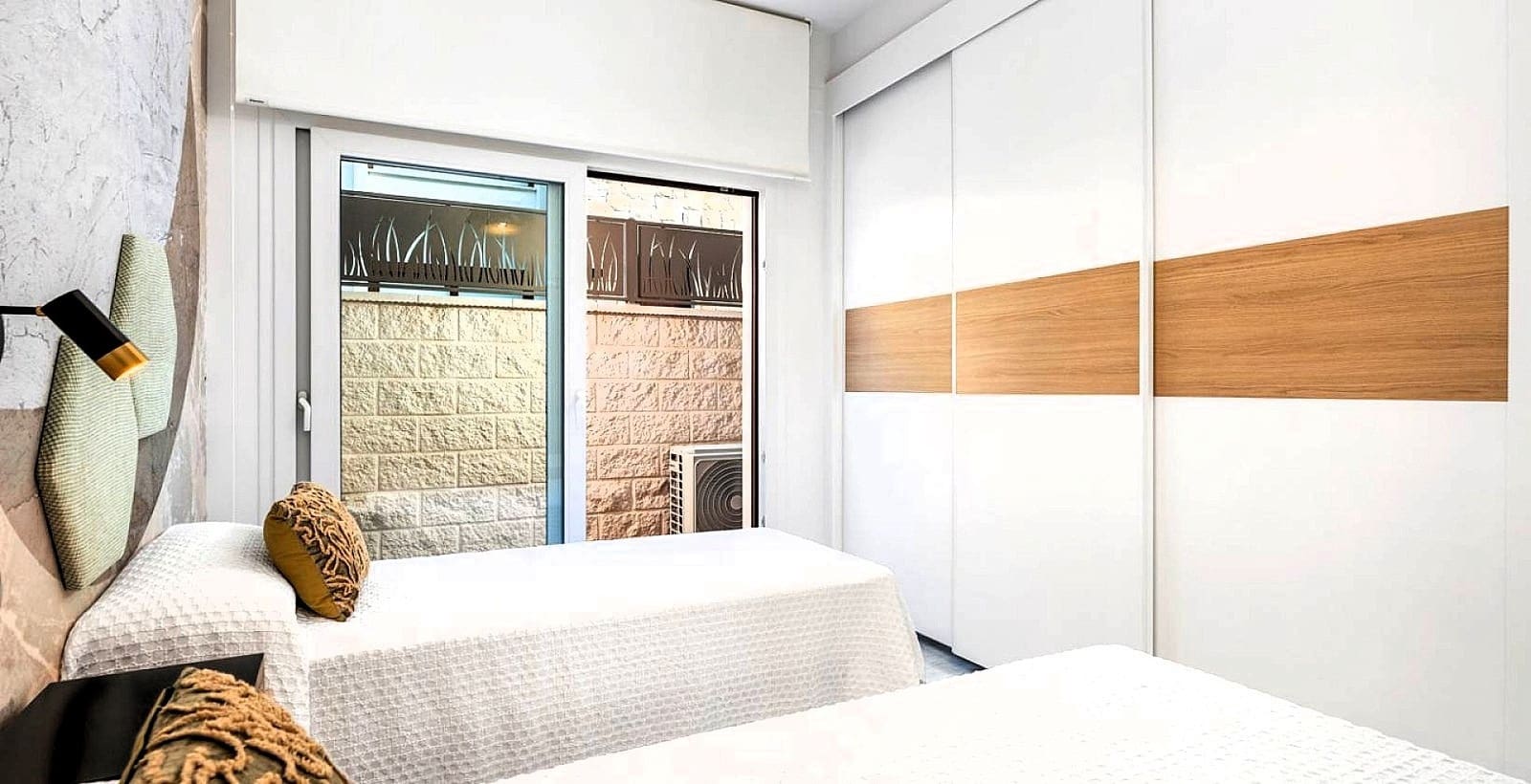 5 bedroom Villa for sale in Los Montesinos with pool garage - € 780,000 (Ref: 9385087)