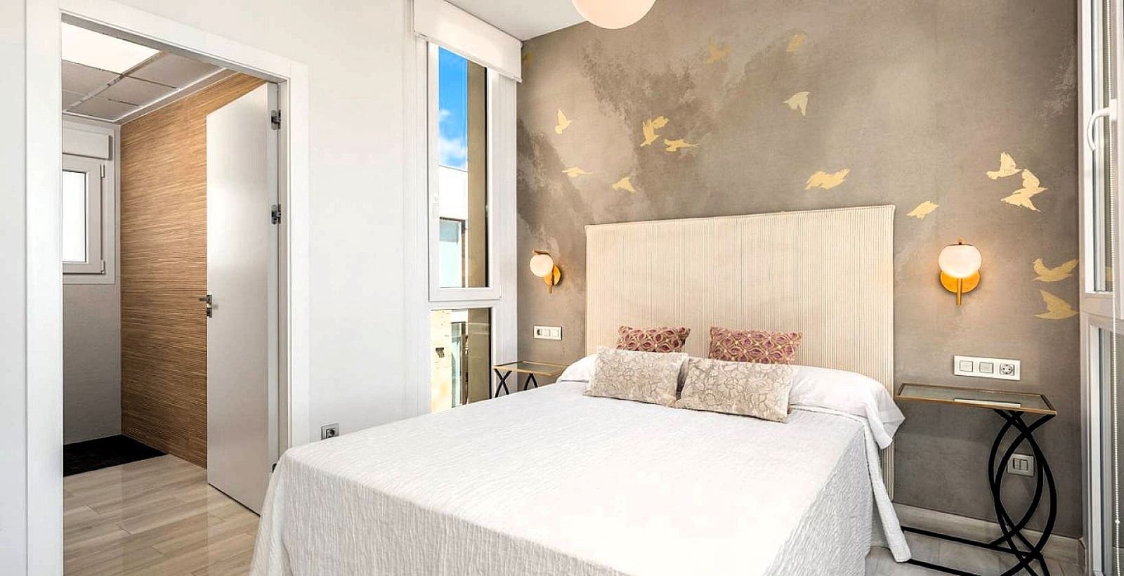 5 bedroom Villa for sale in Los Montesinos with pool garage - € 780,000 (Ref: 9385087)