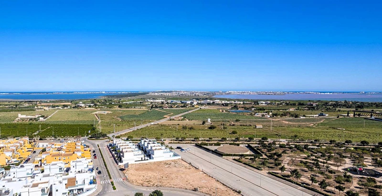 5 bedroom Villa for sale in Los Montesinos with pool garage - € 780,000 (Ref: 9385087)