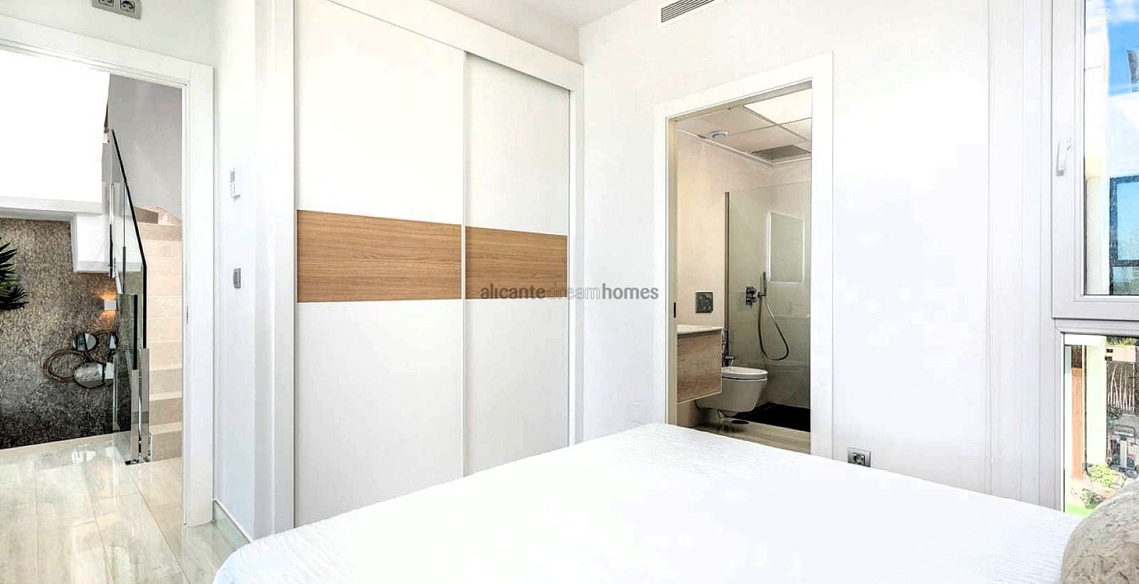 5 sypialnia Willa na sprzedaż w Los Montesinos z basenem garażem - 780 000 € (Ref: 9385087)