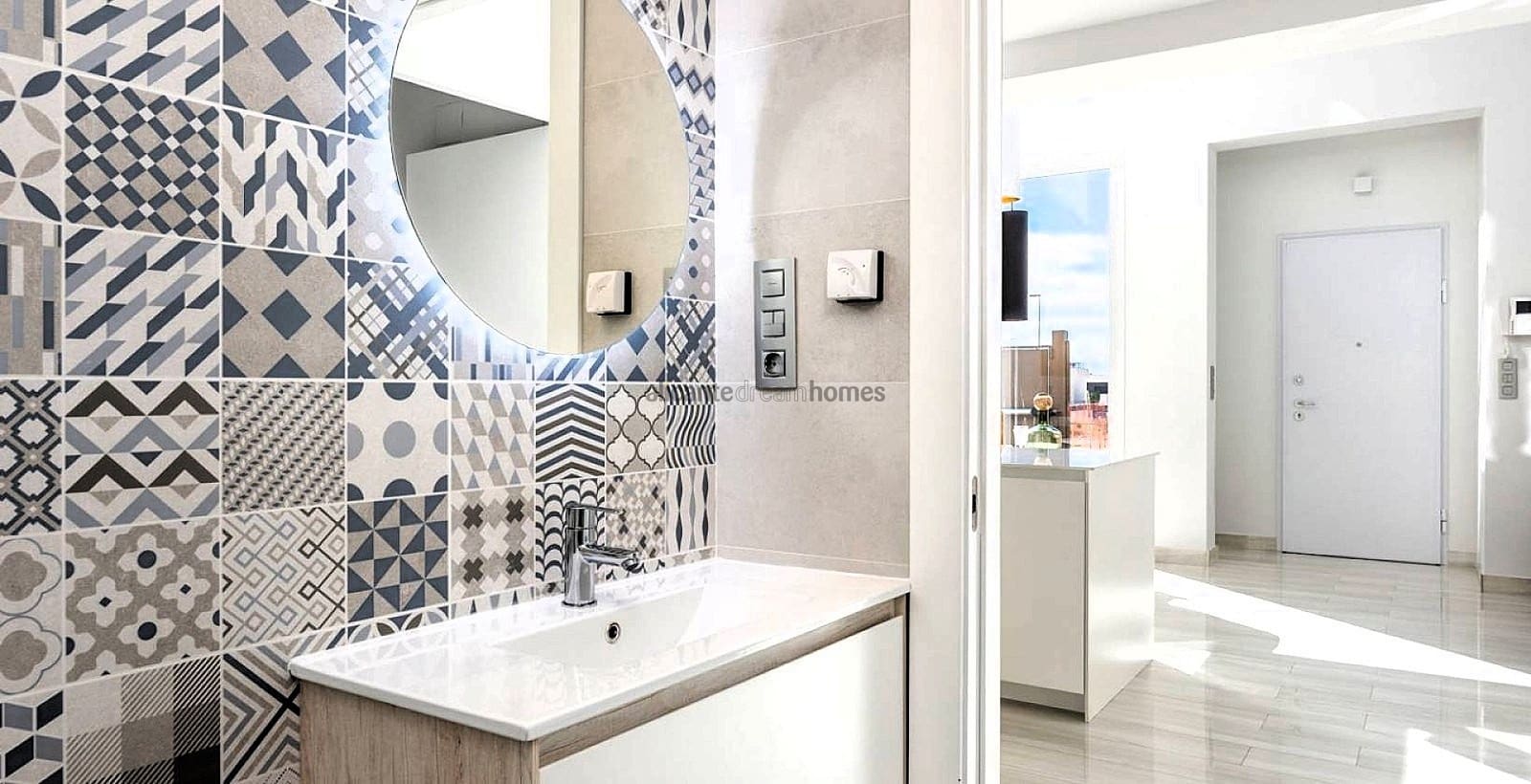 5 sypialnia Willa na sprzedaż w Los Montesinos z basenem garażem - 780 000 € (Ref: 9385087)