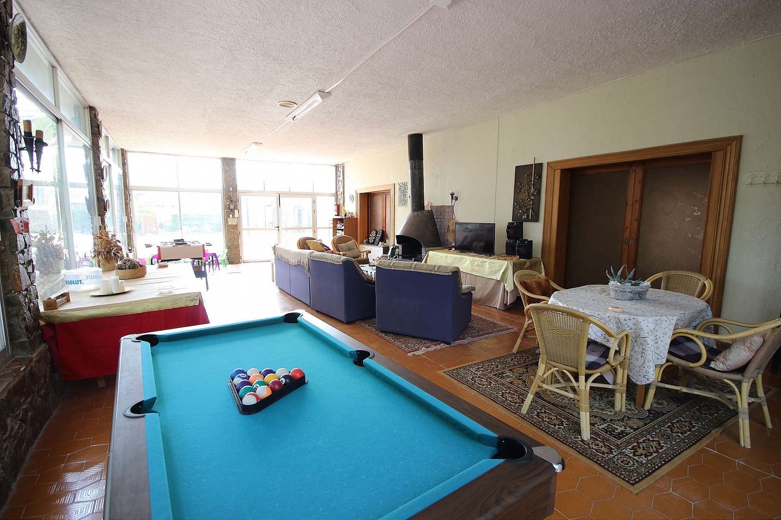 9 bedroom Villa for sale in Monovar / Monover with pool garage - € 849,995 (Ref: 9395692)