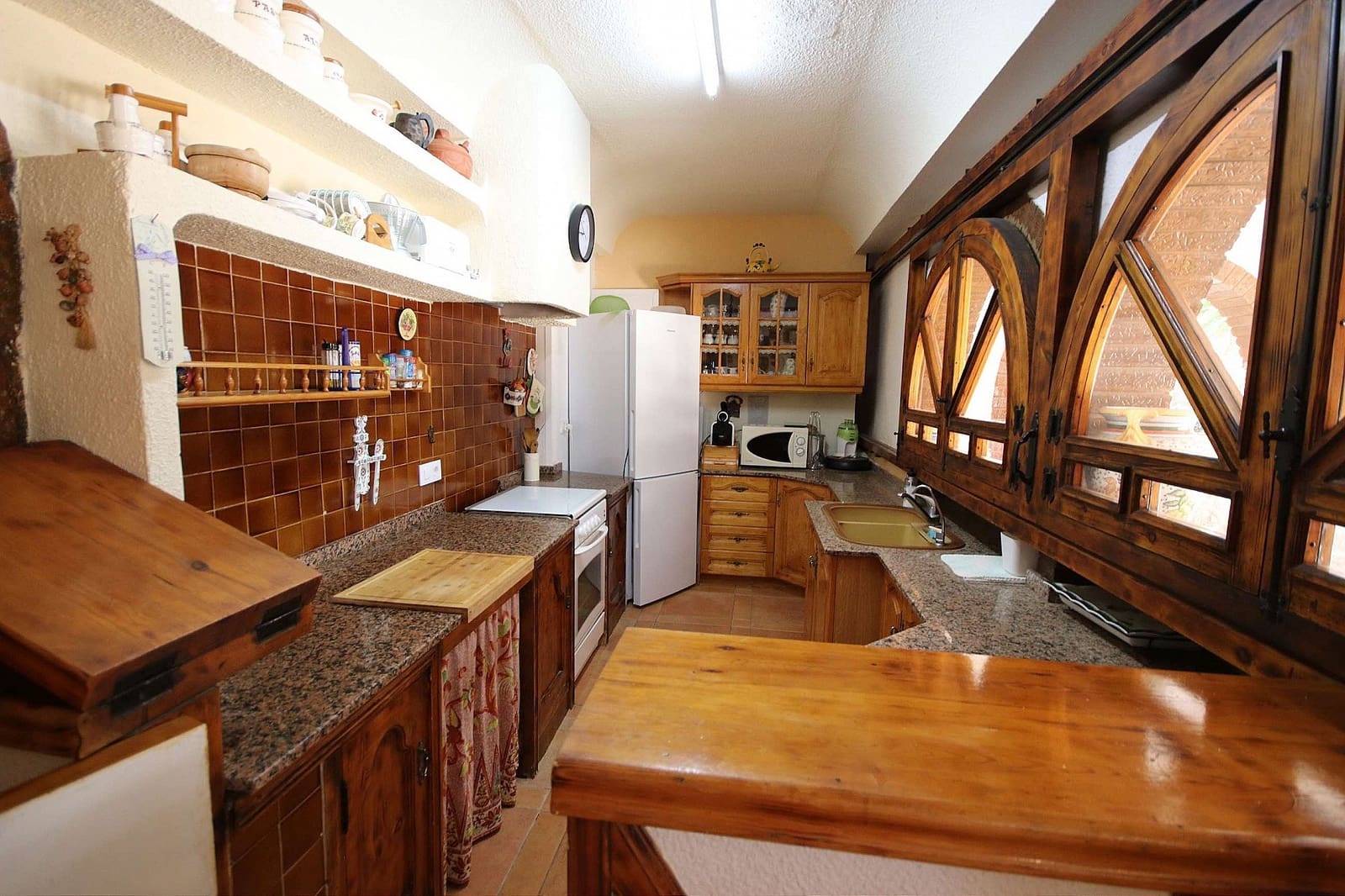 9 bedroom Villa for sale in Monovar / Monover with pool garage - € 849,995 (Ref: 9395692)