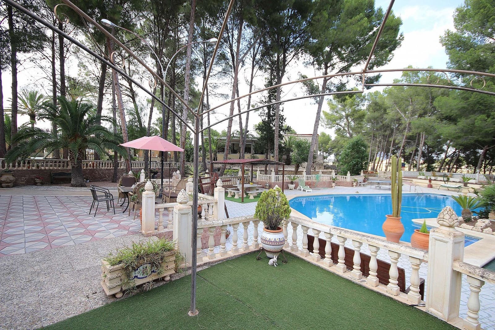 9 bedroom Villa for sale in Monovar / Monover with pool garage - € 849,995 (Ref: 9395692)