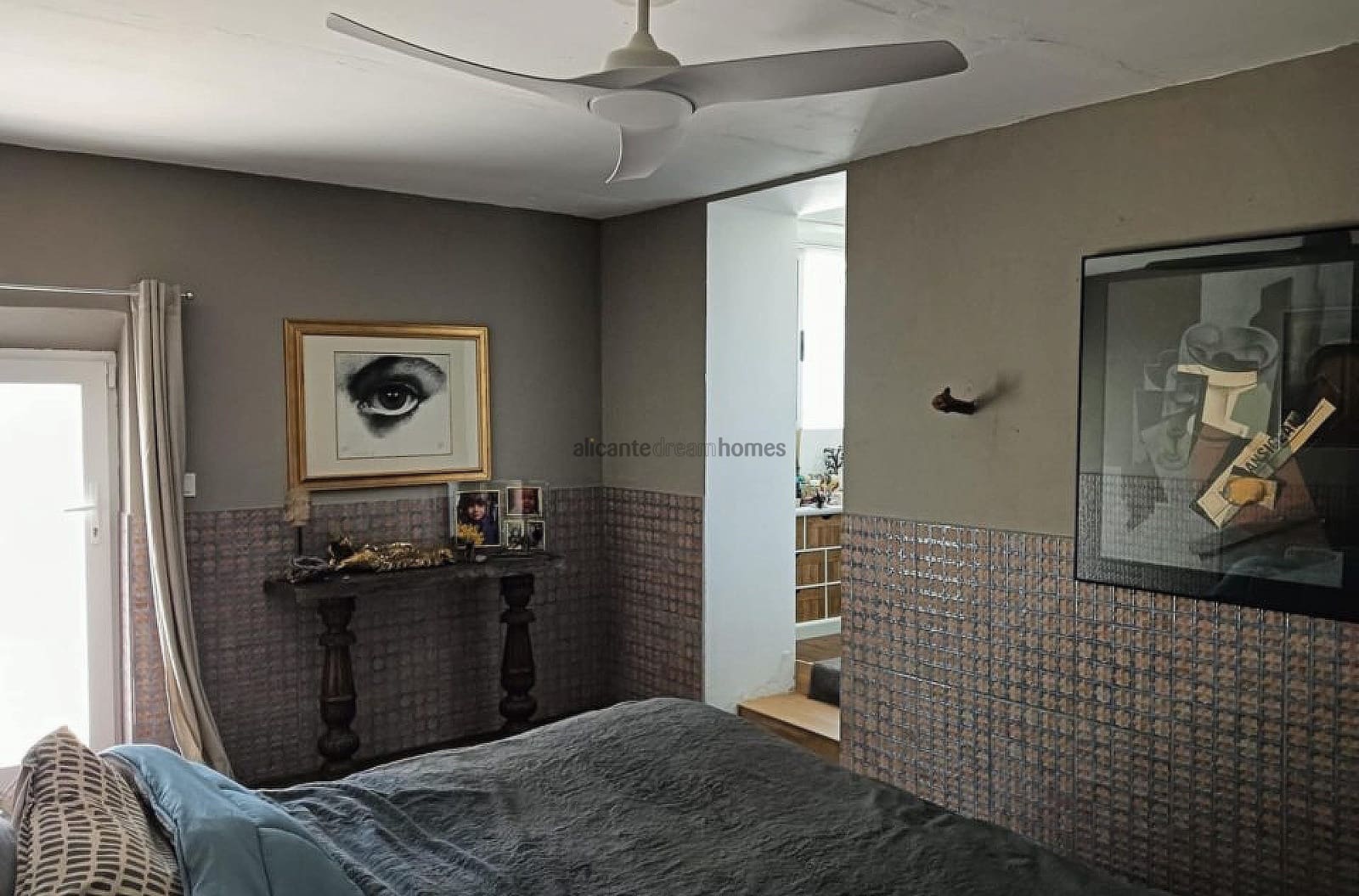 4 soveværelse Finca/Landehus til salg i La Romana med swimmingpool - € 339.000 (Ref: 9398149)