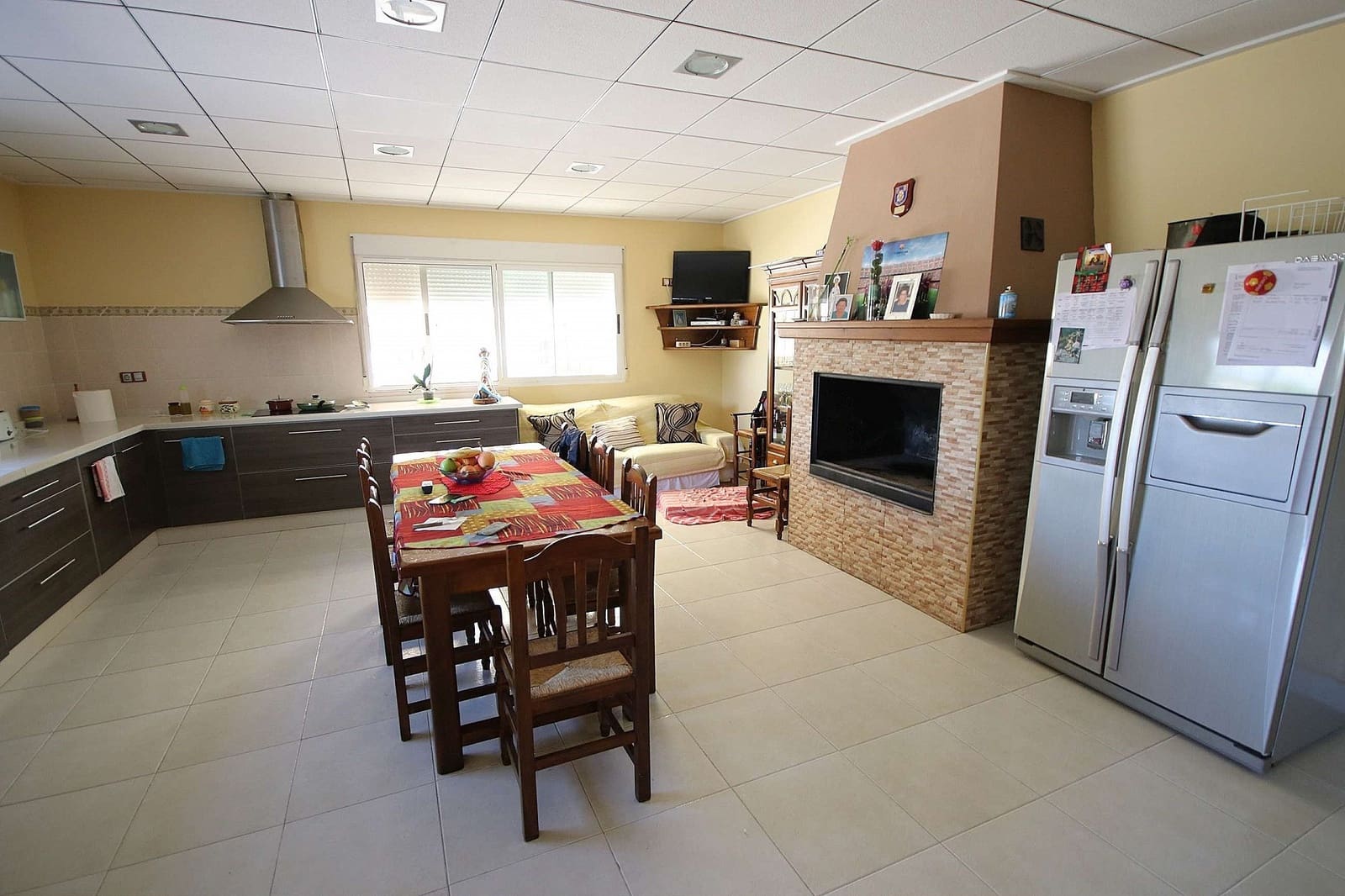 4 bedroom Villa for sale in Casas del Senor with garage - € 249,995 (Ref: 9400345)