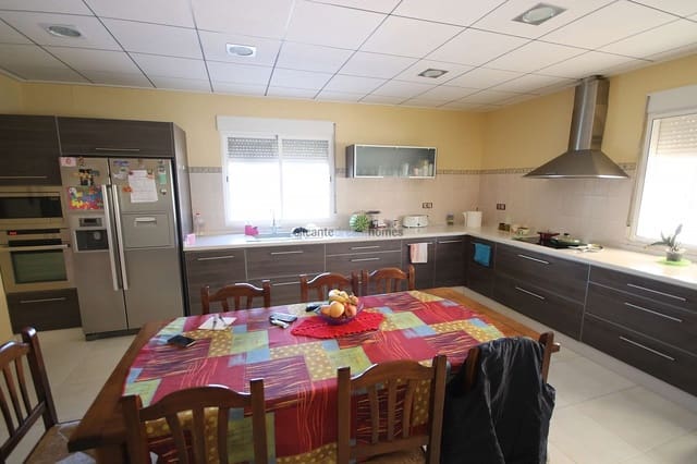 4 bedroom Villa for sale in Casas del Senor, Monóvar / Monóver with garage - € 249,995 (Ref: 9400345)