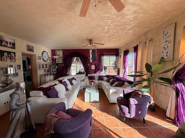 8 chambre Villa/Maison à vendre à Castalla avec piscine - 599 995 € (Ref: 9402846)