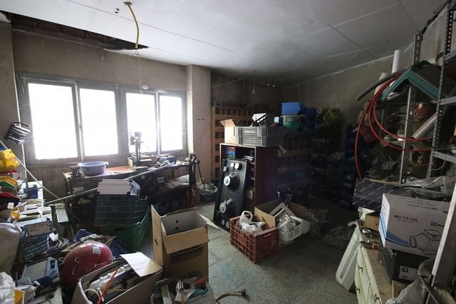 9 sypialnia Willa na sprzedaż w Monóvar / Monóver z basenem garażem - 360 000 € (Ref: 9410508)