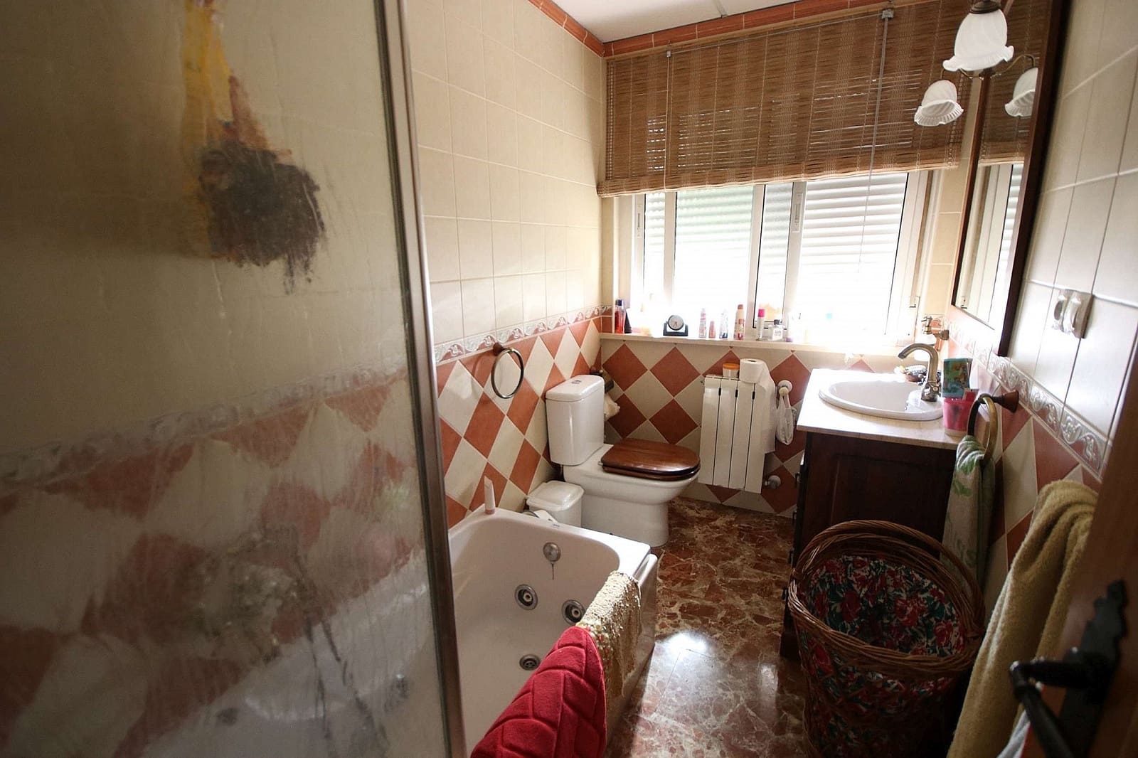 9 sypialnia Willa na sprzedaż w Monovar / Monover z basenem garażem - 360 000 € (Ref: 9410508)