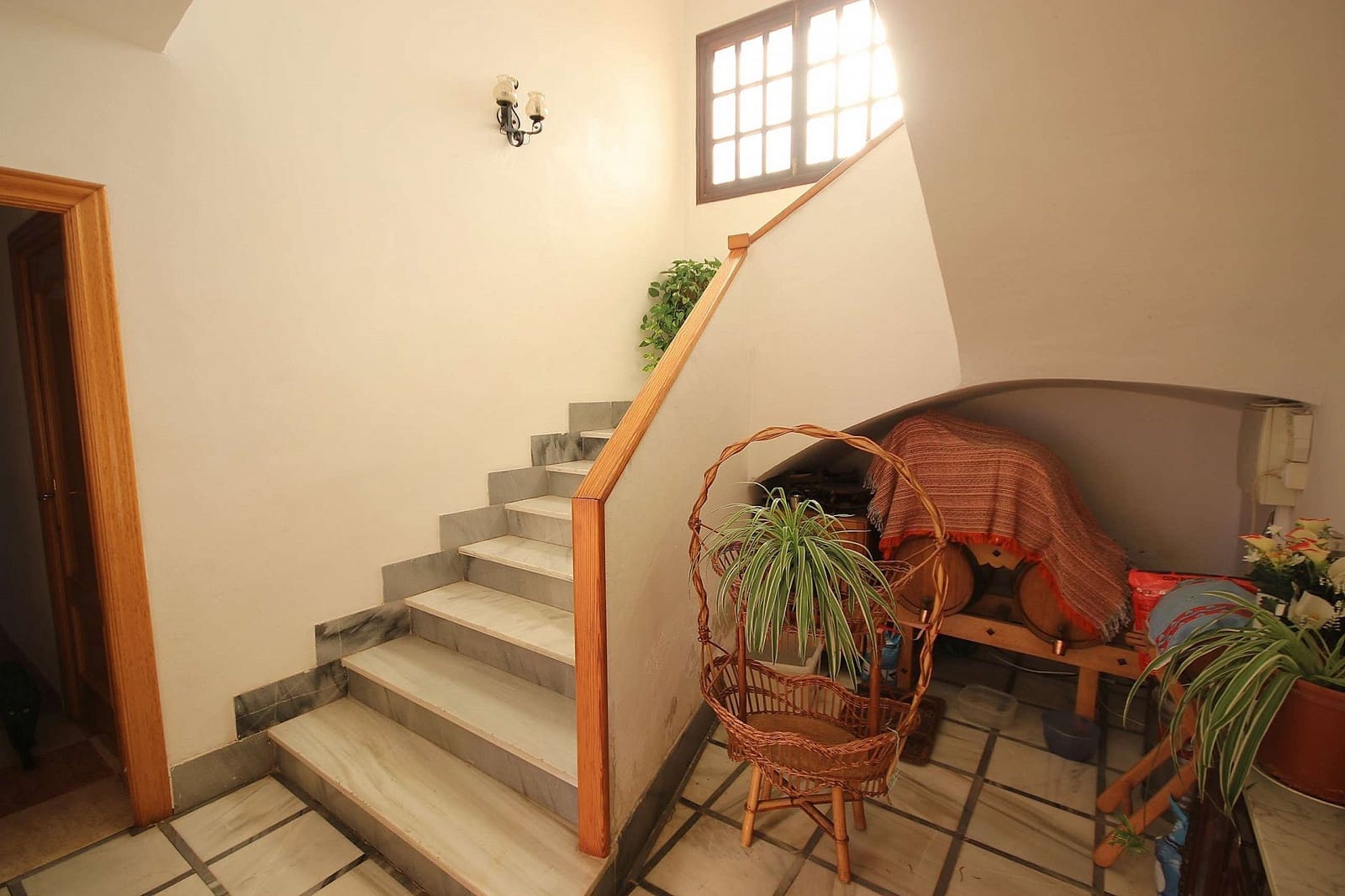 9 sypialnia Willa na sprzedaż w Monovar / Monover z basenem garażem - 360 000 € (Ref: 9410508)