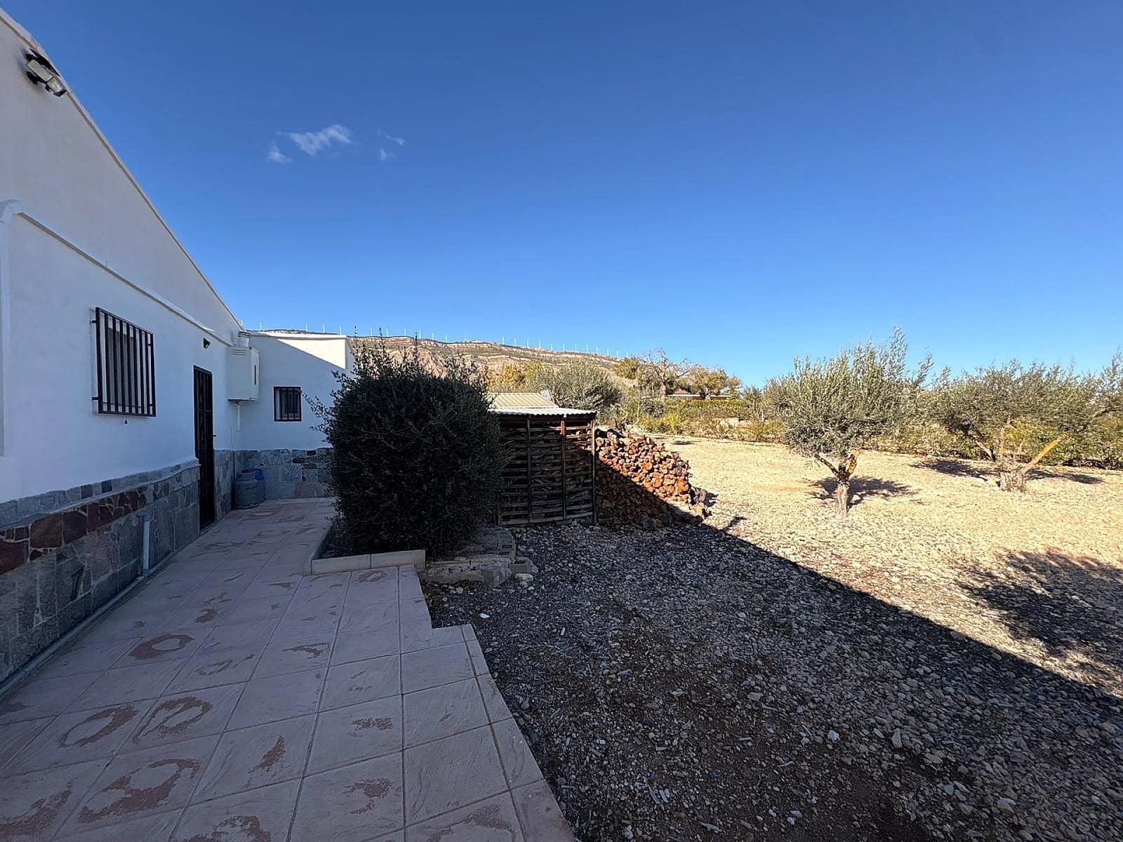 3 soveværelse Finca/Landehus til salg i Caudete med swimmingpool - € 249.995 (Ref: 9415383)