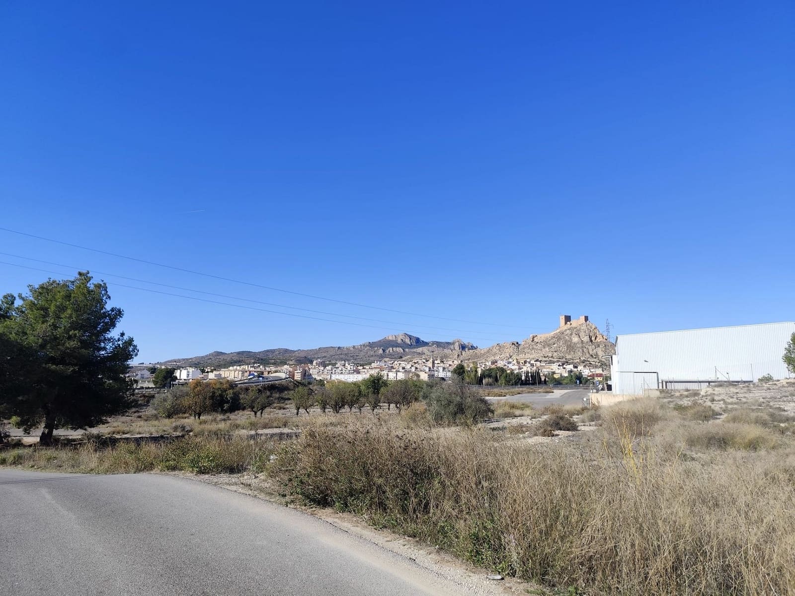 Kommersiell til salgs i Sax - € 199 500 (Ref: 9418876)