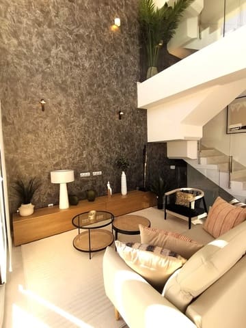 3 bedroom Villa for sale in Ciudad Quesada, Rojales with pool - € 650,000 (Ref: 9418878)