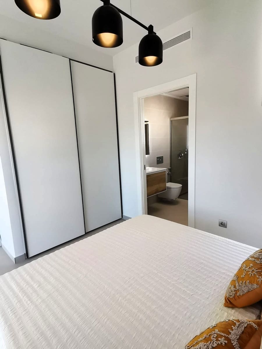 3 makuuhuone Huvila myytävänä paikassa Ciudad Quesada mukana uima-altaan - 650 000 € (Ref: 9418878)