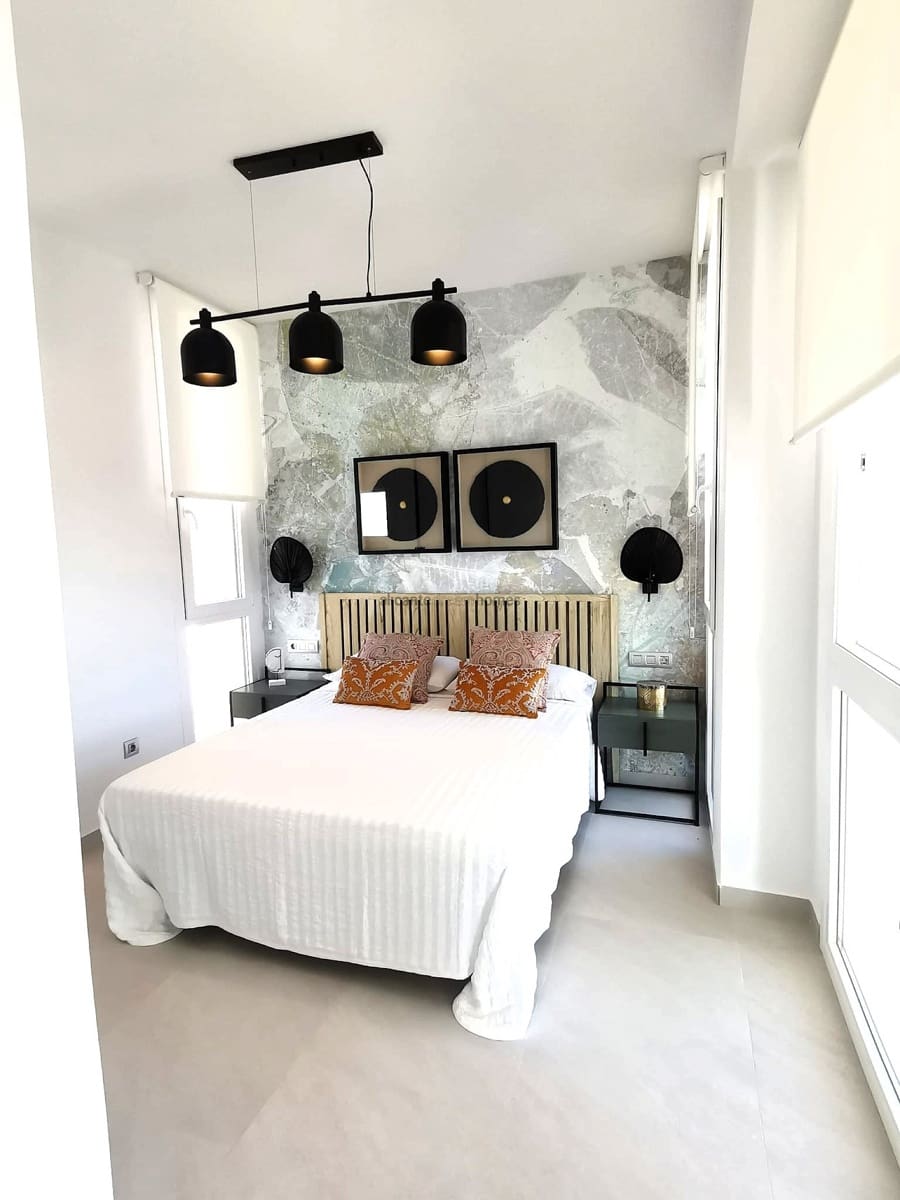 3 makuuhuone Huvila myytävänä paikassa Ciudad Quesada mukana uima-altaan - 650 000 € (Ref: 9418878)