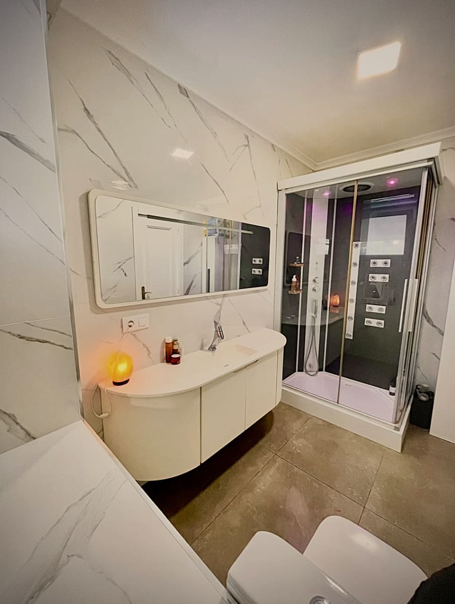 5 makuuhuone Huvila myytävänä paikassa Petrel / Petrer - 497 000 € (Ref: 9424259)