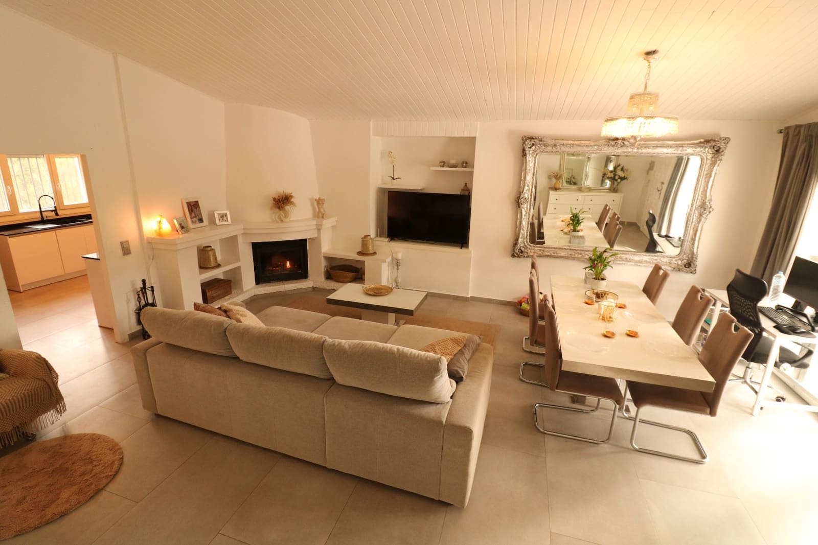 5 makuuhuone Huvila myytävänä paikassa Petrel / Petrer - 497 000 € (Ref: 9424259)