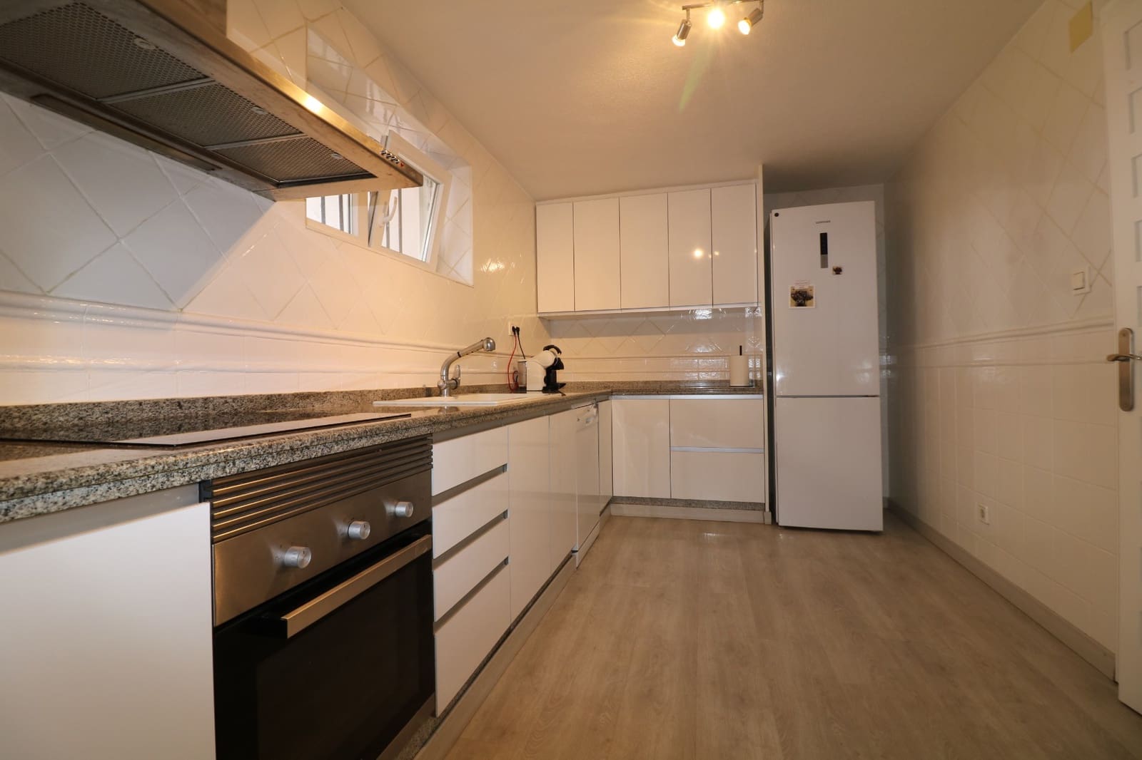 5 makuuhuone Huvila myytävänä paikassa Petrel / Petrer - 497 000 € (Ref: 9424259)