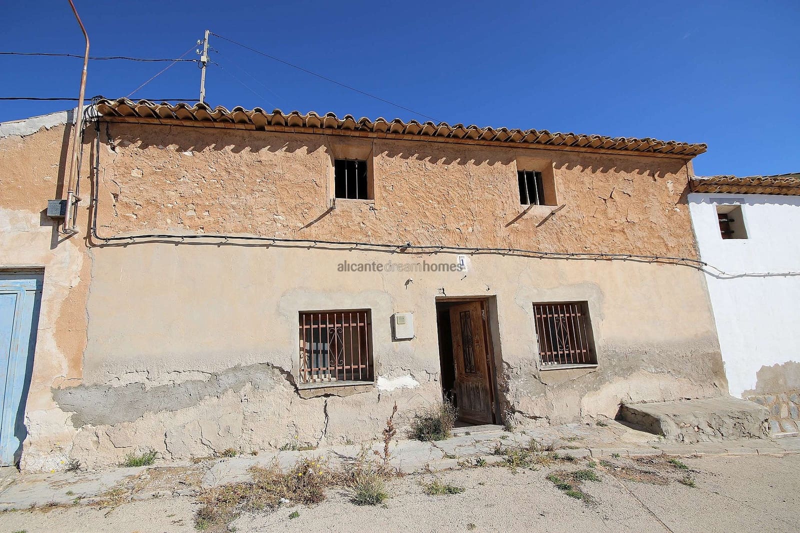 4 bedroom Townhouse for sale in Raspay - € 44,995 (Ref: 9425661)