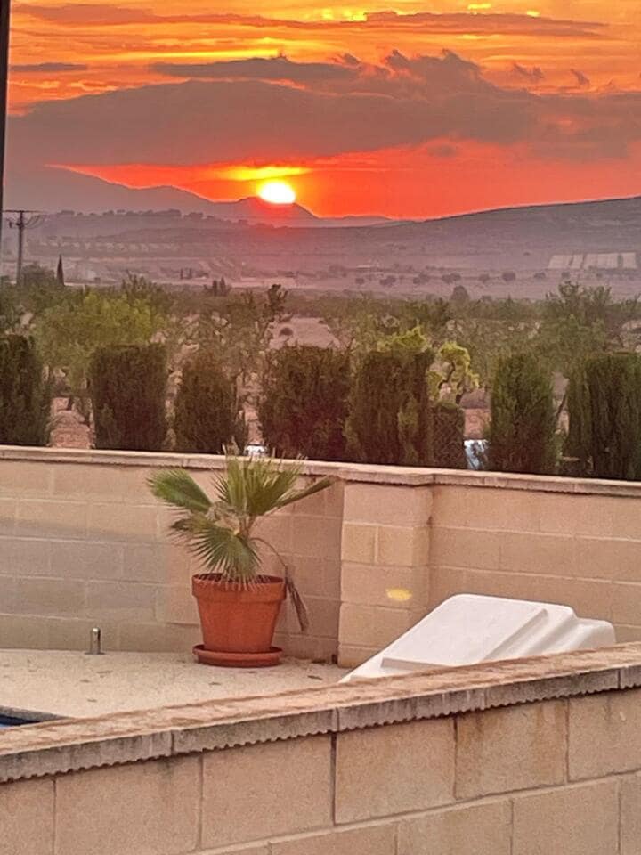 3 bedroom Villa for sale in Jumilla - € 259,995 (Ref: 9431763)