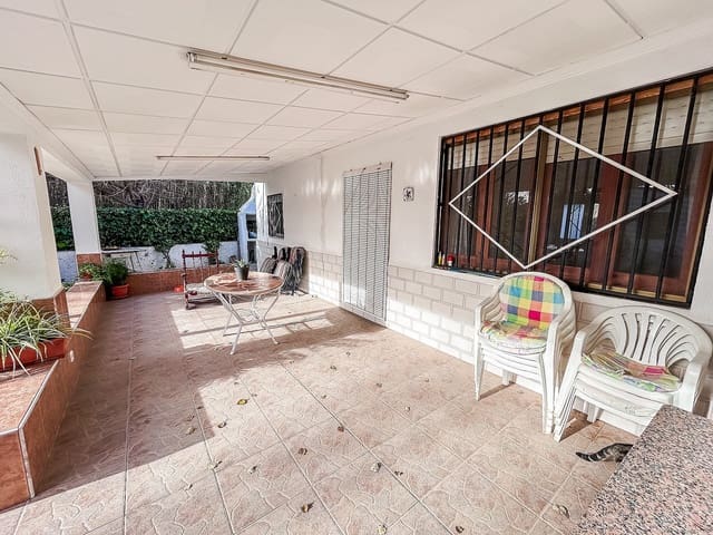 4 soverom Villa til salgs i Sax med svømmebasseng - € 184 995 (Ref: 9433006)