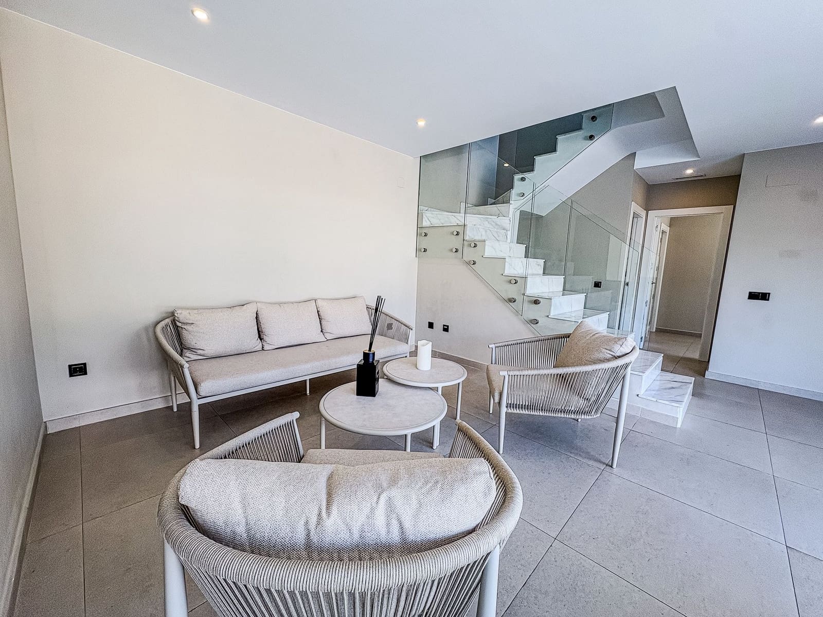 5 makuuhuone Huvila myytävänä paikassa Algorfa - 575 000 € (Ref: 9433009)