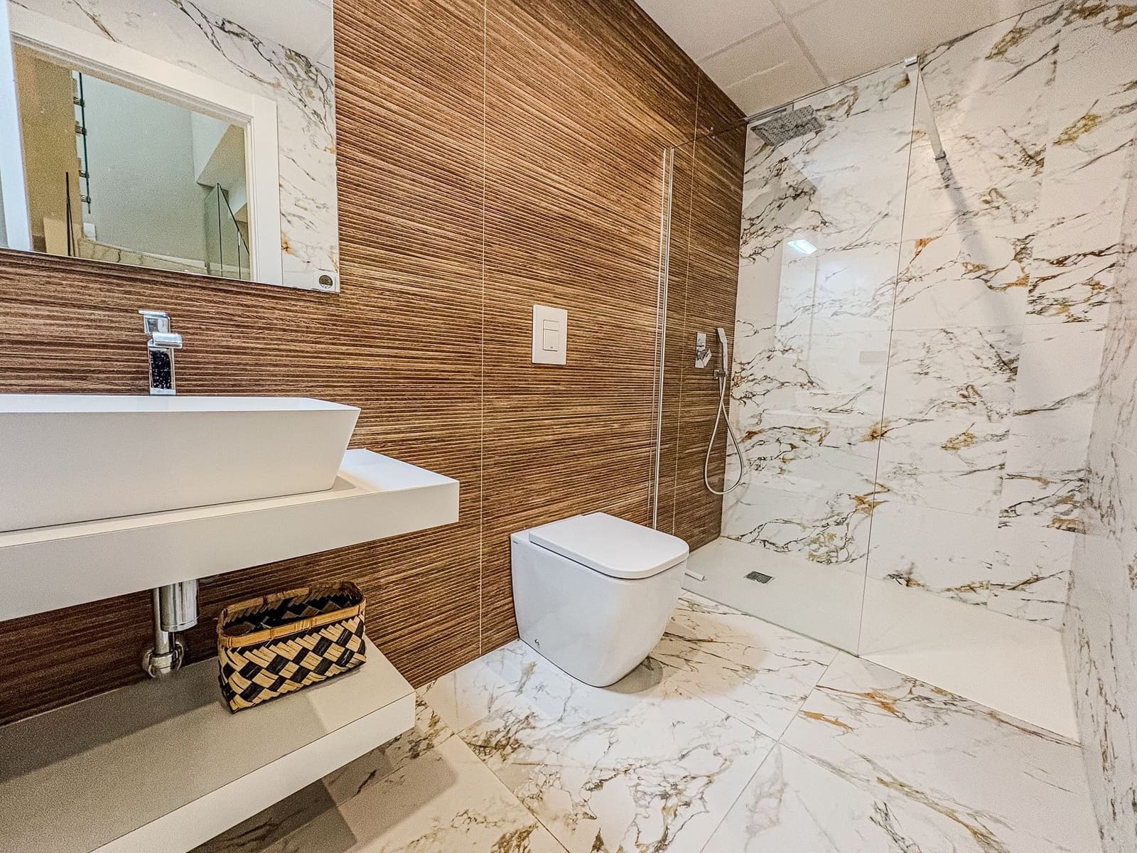 5 makuuhuone Huvila myytävänä paikassa Algorfa - 575 000 € (Ref: 9433009)