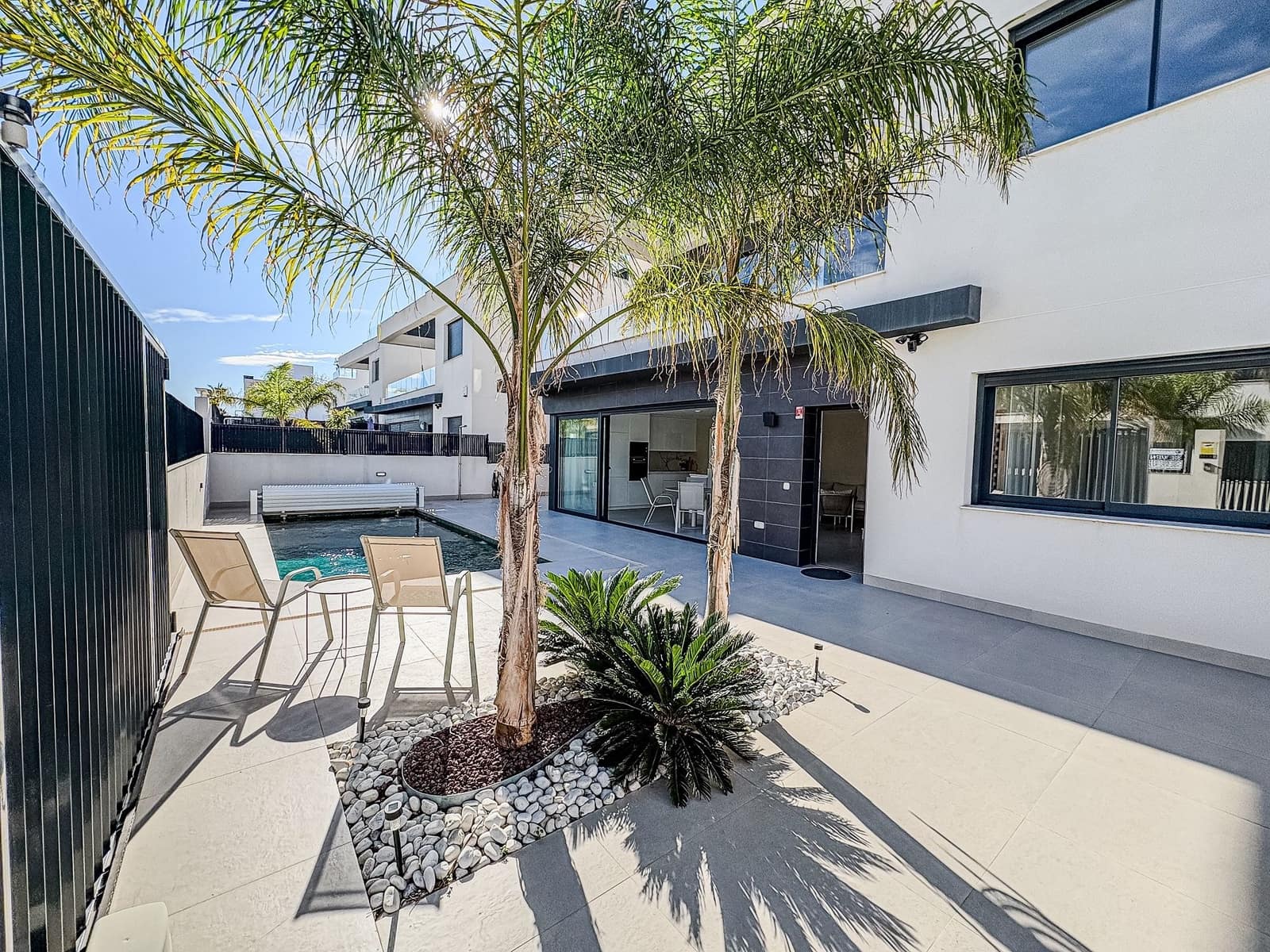 5 makuuhuone Huvila myytävänä paikassa Algorfa - 575 000 € (Ref: 9433009)